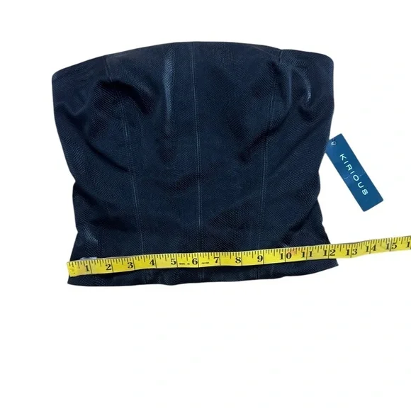Kirius.Elegant Black Strapless Top - Picture 5 of 10